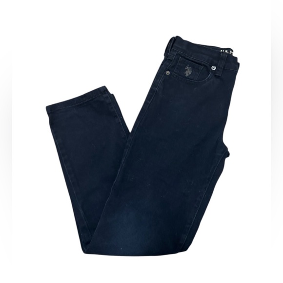 U.S. Polo Assn, Boys' jeans, black,kids size 10, with a loose fit at the knees. - Picture 1 of 4